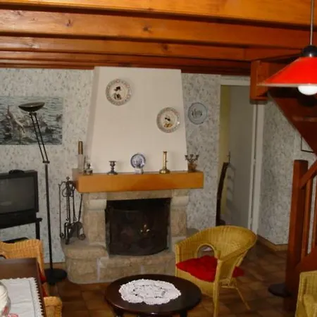 Lemoign-locations Holiday home
